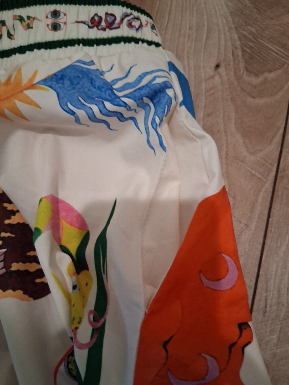 Commense Multi-Color Graphic Print Shorts - Picture 7 of 11